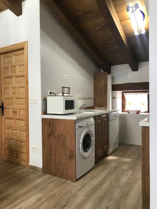 Apartamento Rustico En El Valle De Trapaga La Arboleda Zugaztieta Luaran gambar